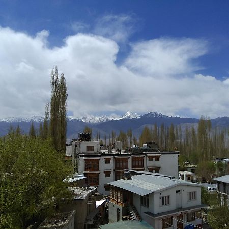 Tsaskan Hotel Leh Exterior foto