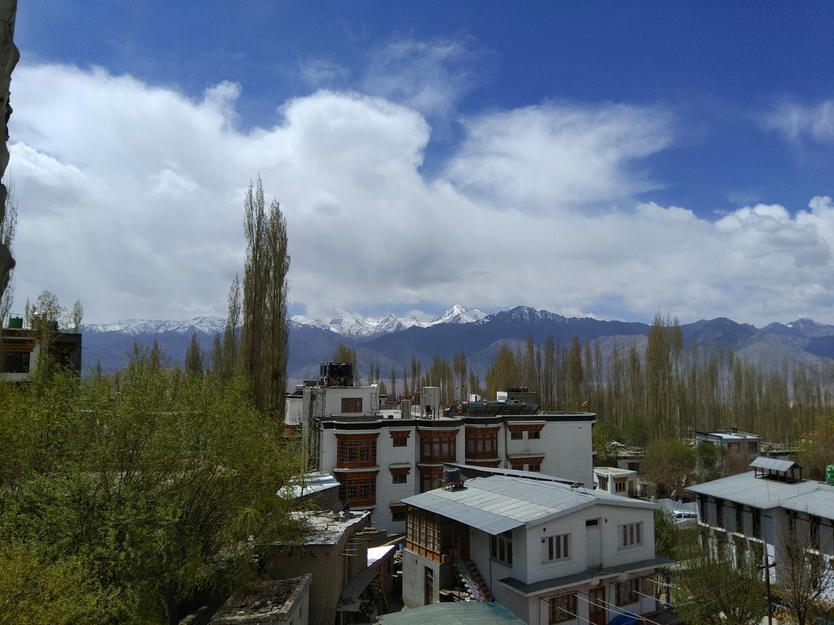 Tsaskan Hotel Leh Exterior foto