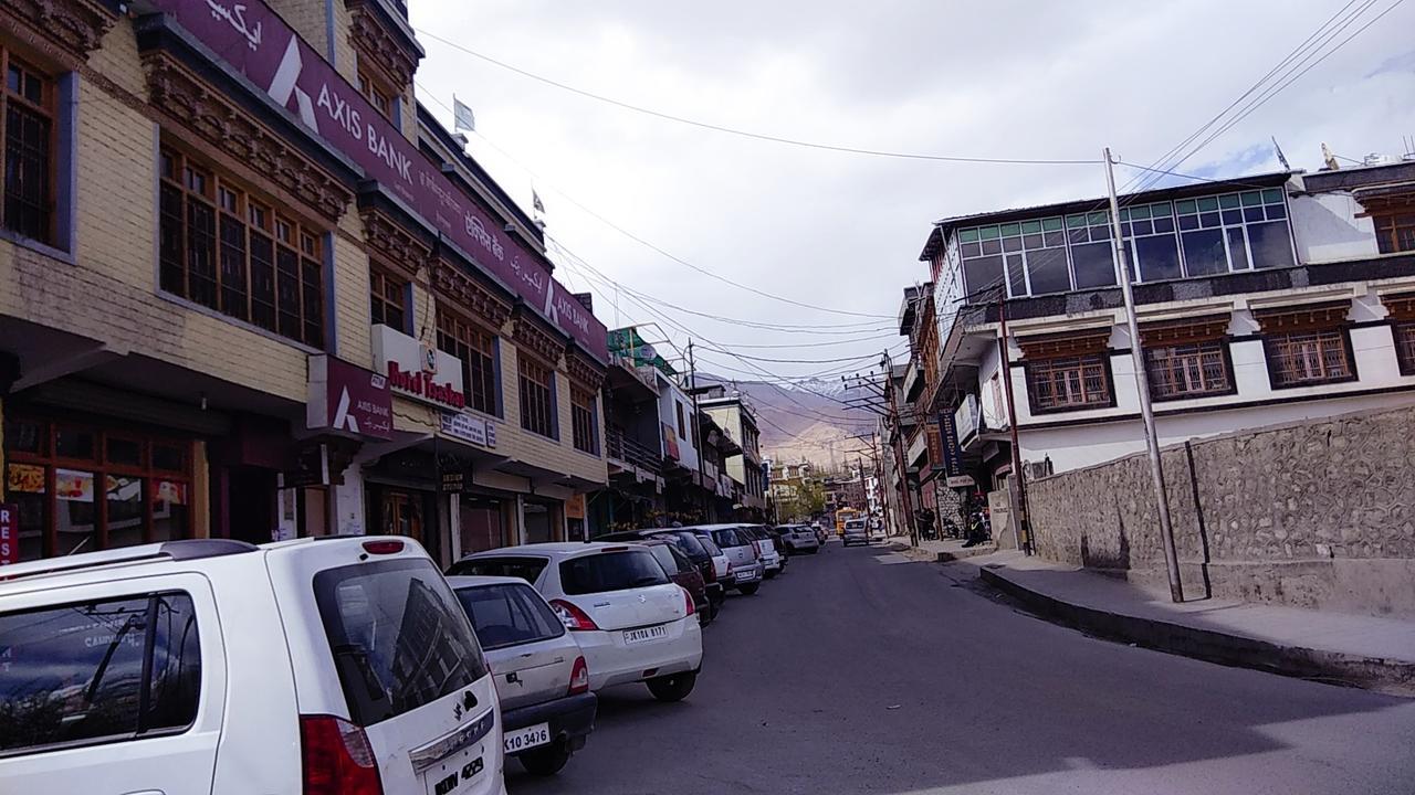 Tsaskan Hotel Leh Exterior foto